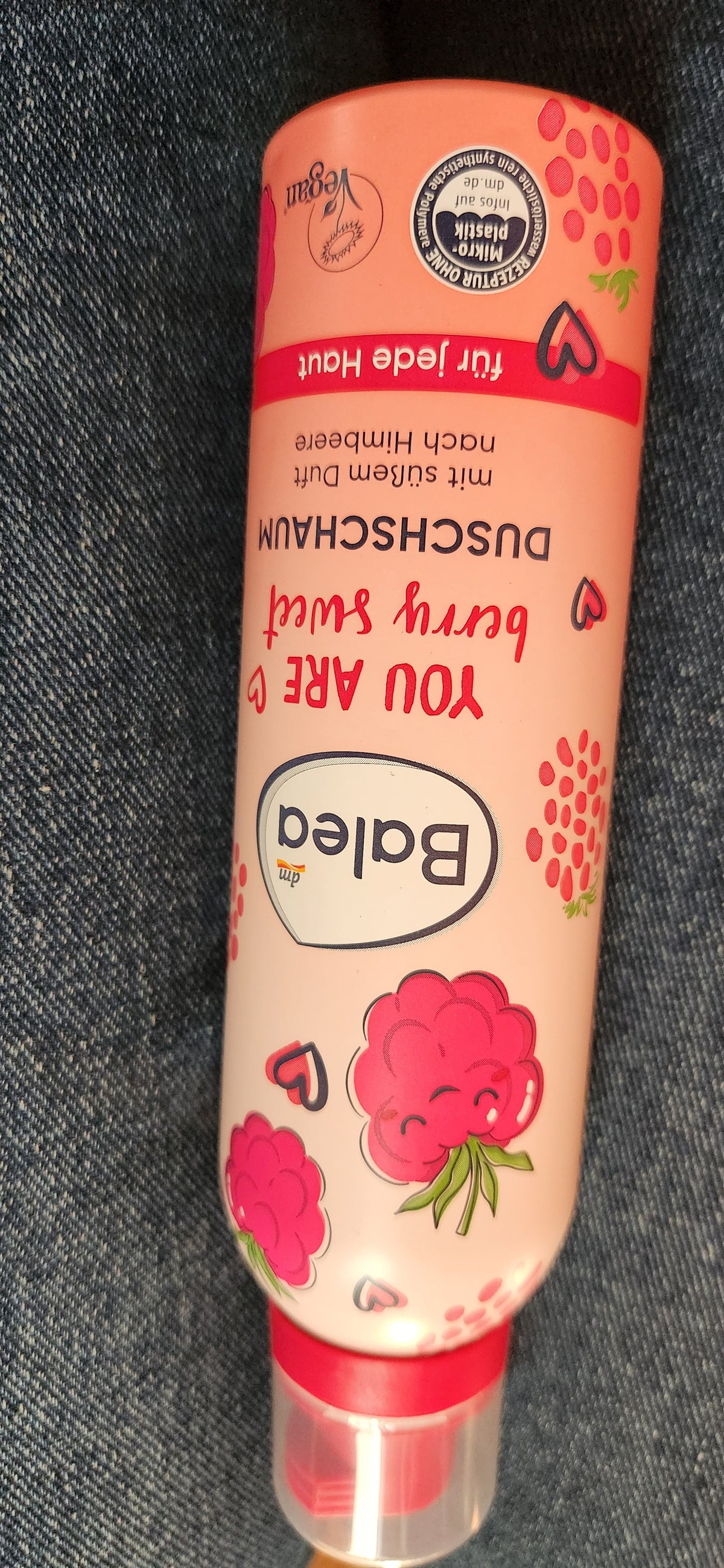 Mousse de douche a la framboise vegan